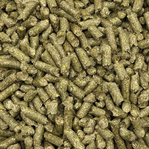 Lucerna granulat.jpg